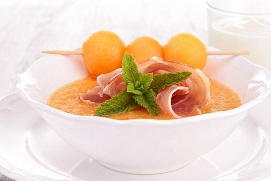 Recepta Sopa de meló amb iogurt i pernil